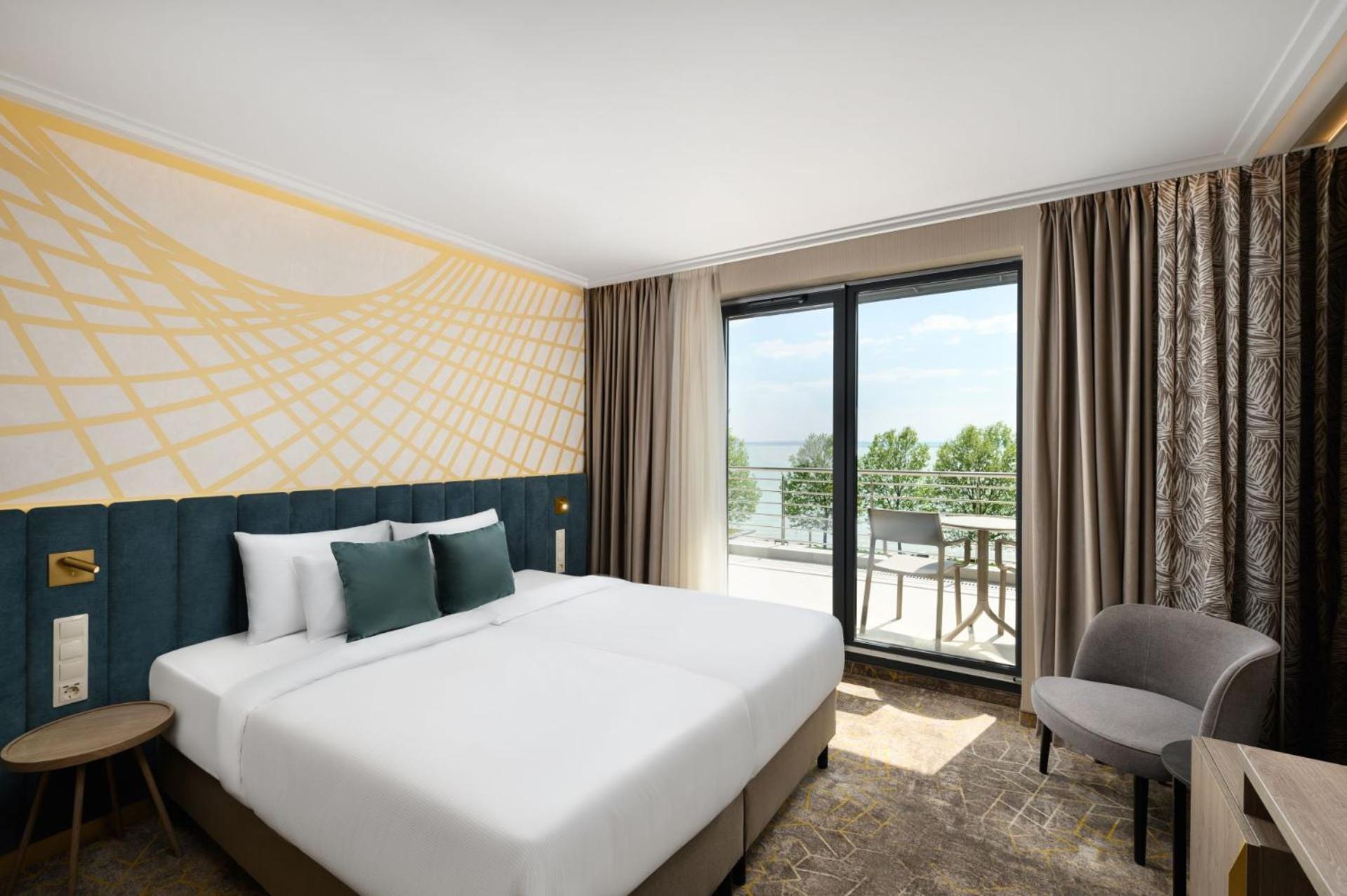 Kenese Bay Garden & Conference Hotel Balatonkenese